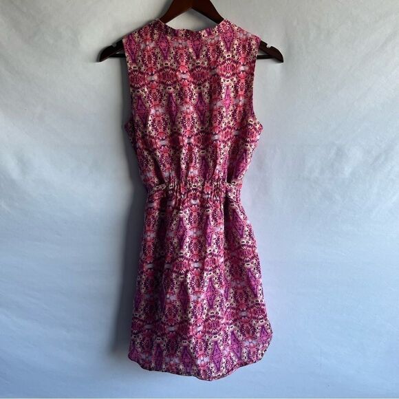 Women's Cynthia Rowley Pink Printed Sleeveless Dress - Picture 8 of 11